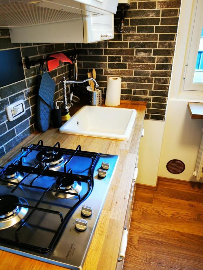 Amio Apartment - Next To M5 Ca Granda Милано Екстериор снимка
